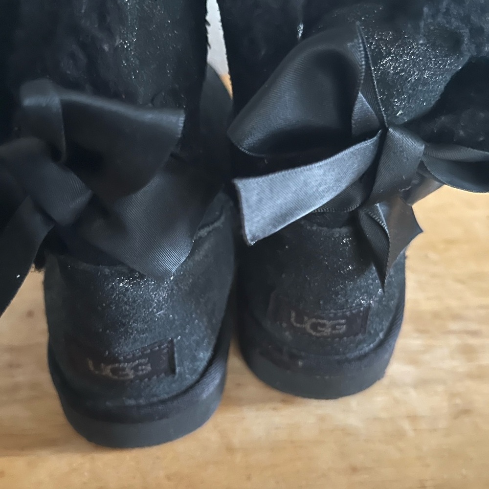 UGG Black Glitter Bow Back Short Boots